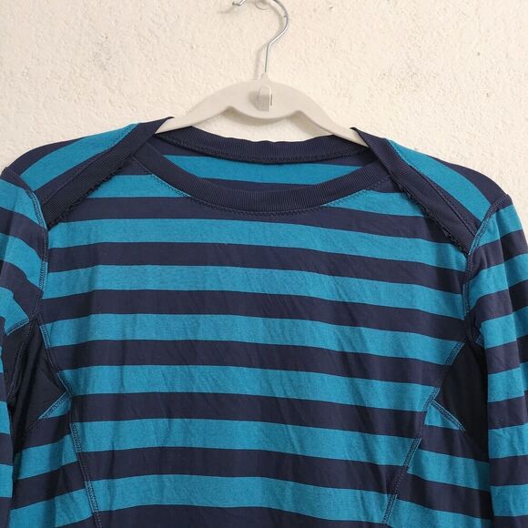 Lululemon Top 6 Blue Base Runner Long Sleeve Micro Macro Striped Surge Inkwell - Picture 4 of 9